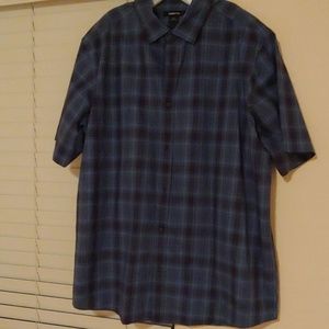 Blue short sleeve button down shirt